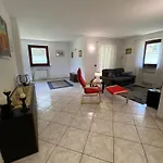 Apartment Reditus