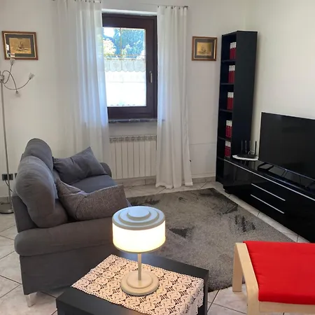 Reditus 아오스타